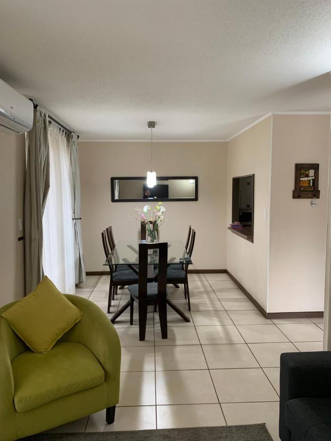 Casa Arriendo Casa de férias *